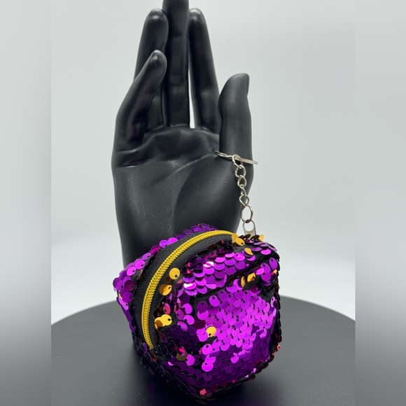 Mini Sequin Glitter Change Bag, Hangable Lipstick Storage Bag - Picture 3 of 3